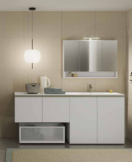 COMPOSIZIONE75 1 FIOCCO.JPG